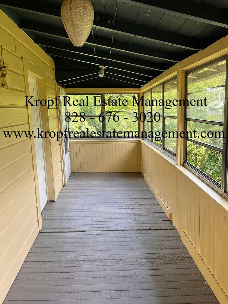 1 bed, $1,200 — Photo 2