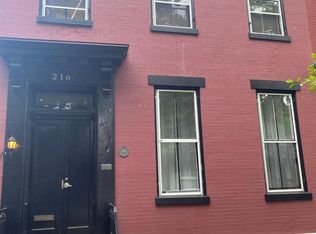 216 3rd St SE UNIT 1, Washington, DC 20003