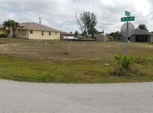 3015 SW 10th Ave, Cape Coral, FL 33914