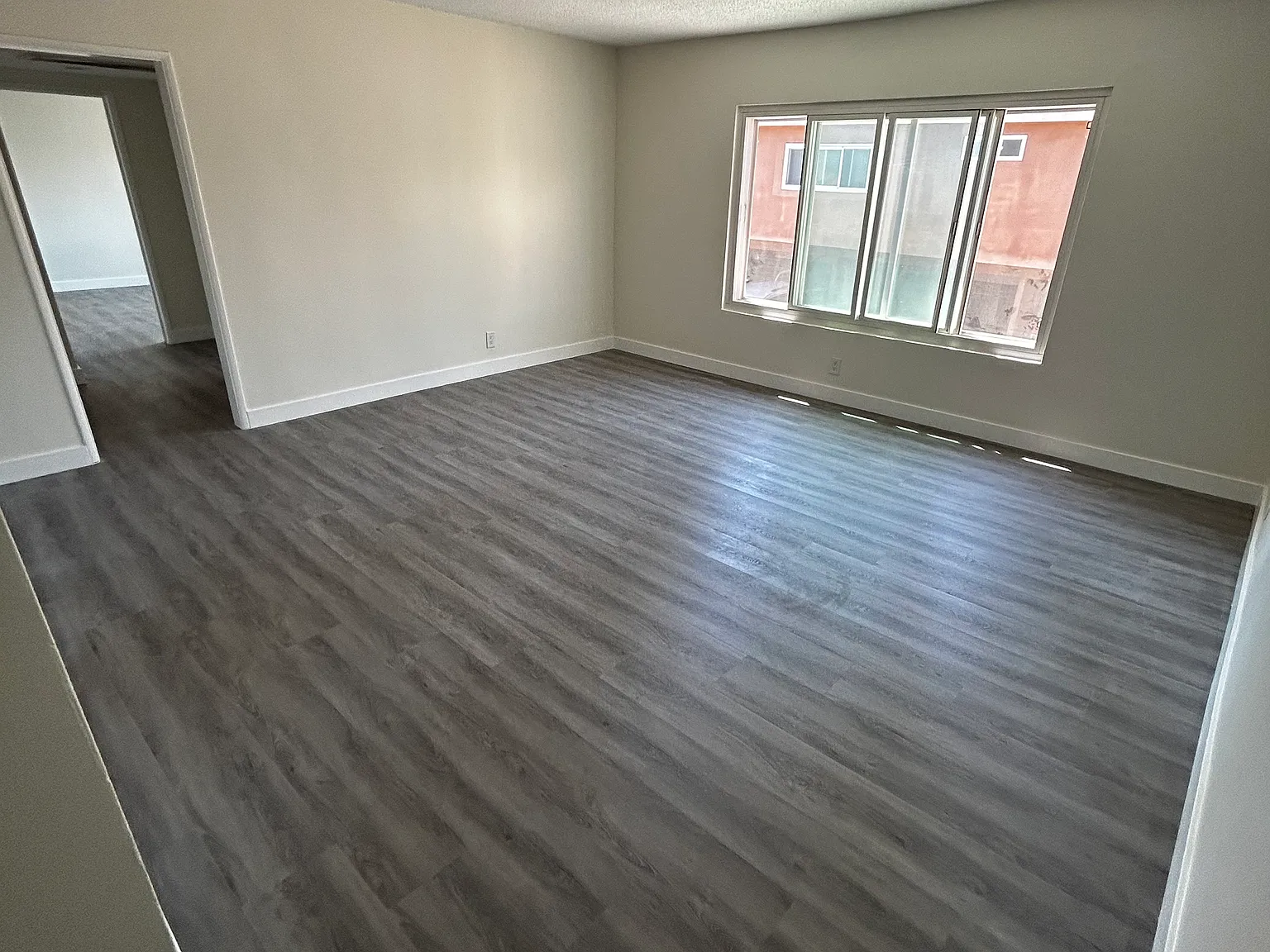 2 bed, $2,600 — Photo 4