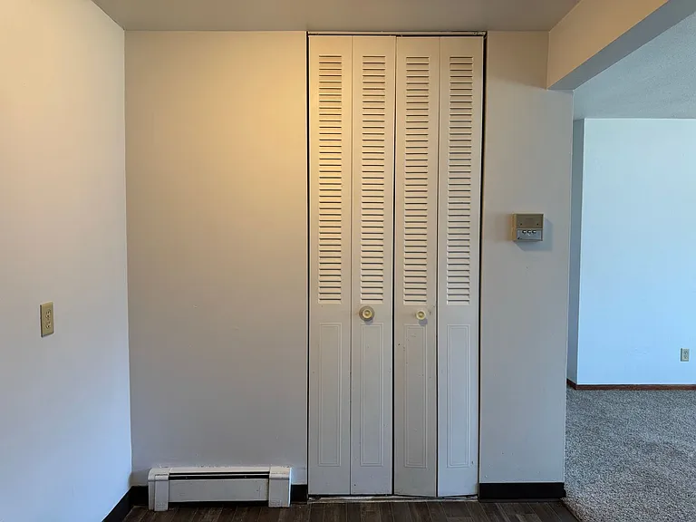 College Park Apartments — Photo 79
