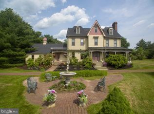 309 E Dark Hollow Rd, Pipersville, PA 18947