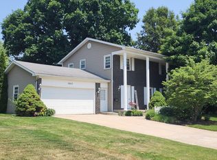 3867 Blackhawk Dr SW, Grandville, MI