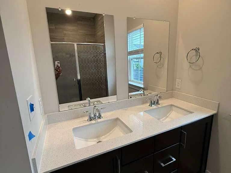 704 Peony Ln — Photo 10