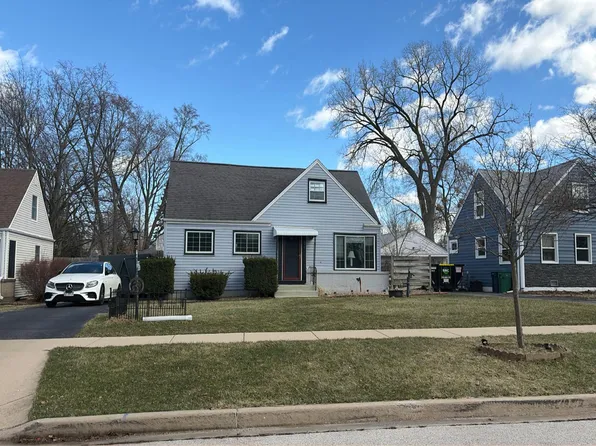 639 N Edgewood Ave, Lombard, IL 60148