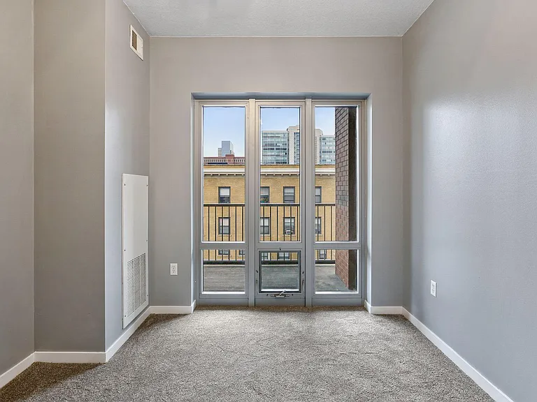 929 Portland Ave #306 — Photo 12
