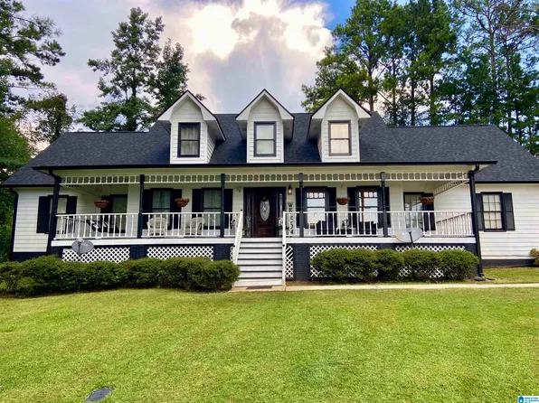 1208 Ashton Ct, Anniston, AL 36207