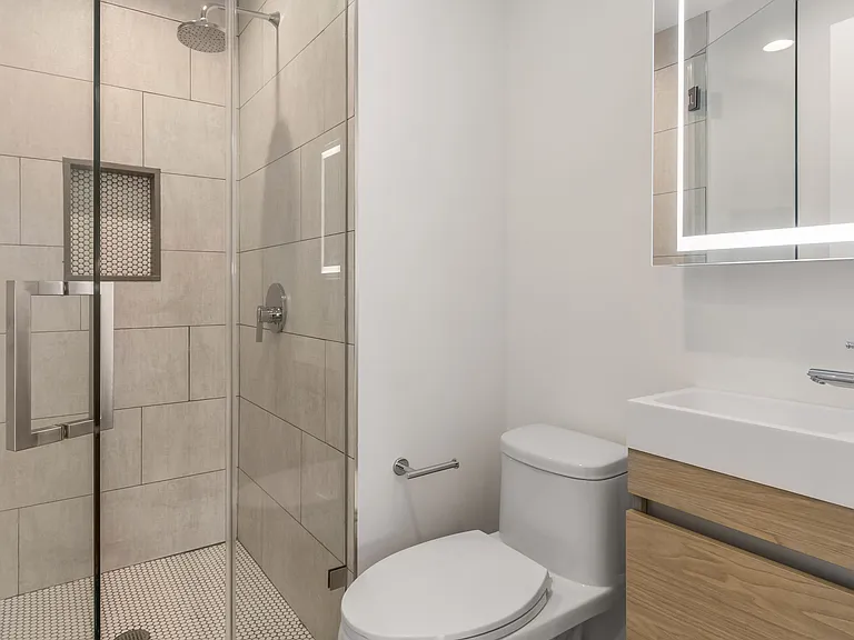 1057 Fulton St #2C — Photo 9