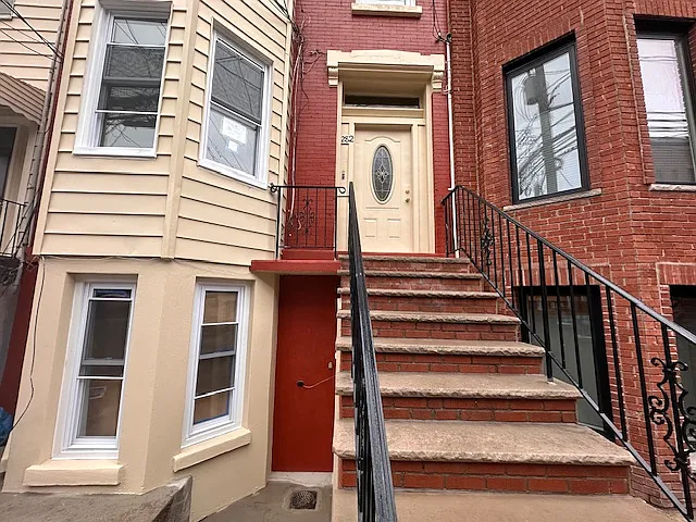282 Summit Ave #2 — Photo 10