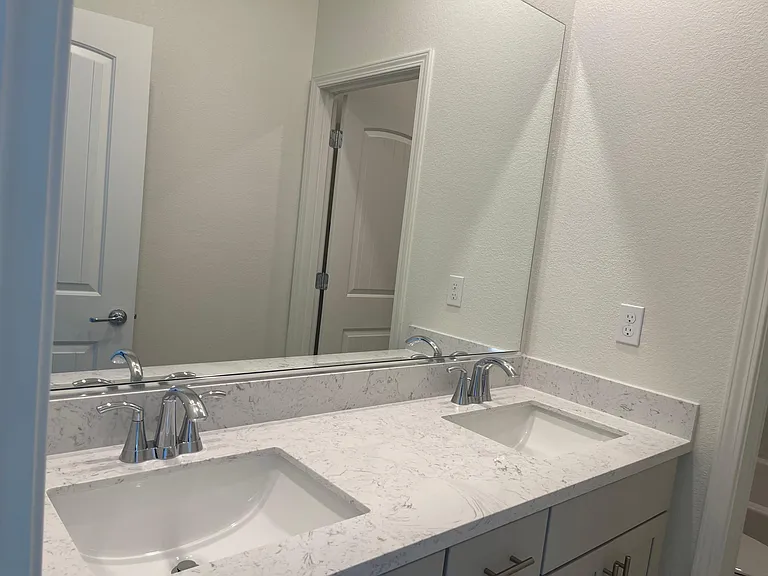 3261 Sherman Way — Photo 15
