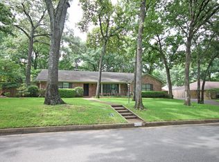 1703 Kensington Dr, Tyler, TX 75703