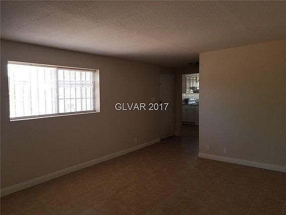 2nd image of 5069 Sun Valley Dr