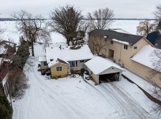 6617 N Shore Trl N, Forest Lake, MN 55025