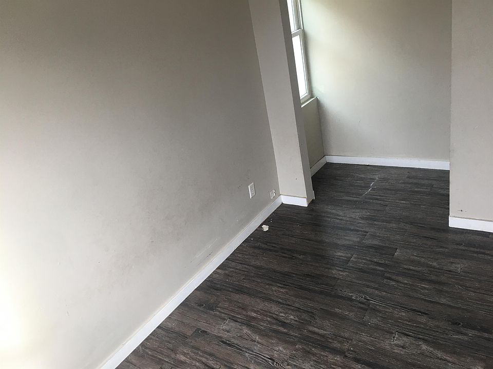 1st image of 3922 Alder St APT 1