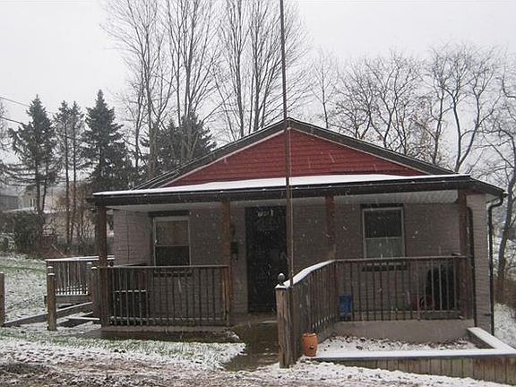 5th image of 730 Stella St