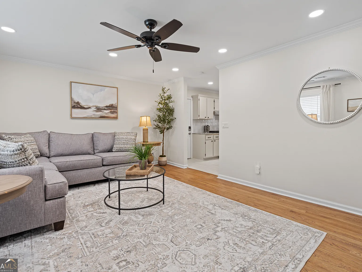 3 bed, 2.0 bath, $4,505 — Photo 2