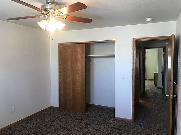 5th image of 755 2nd St