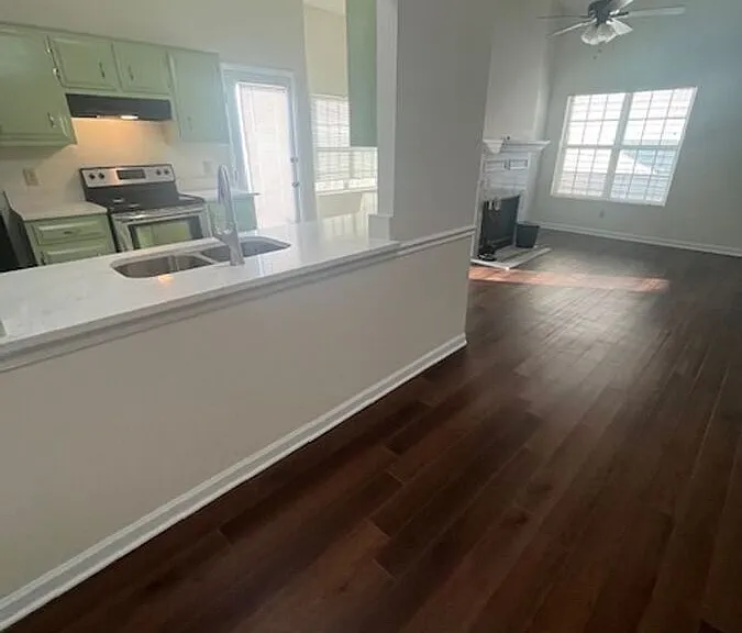 100 Coconut Grove Dr — Photo 21