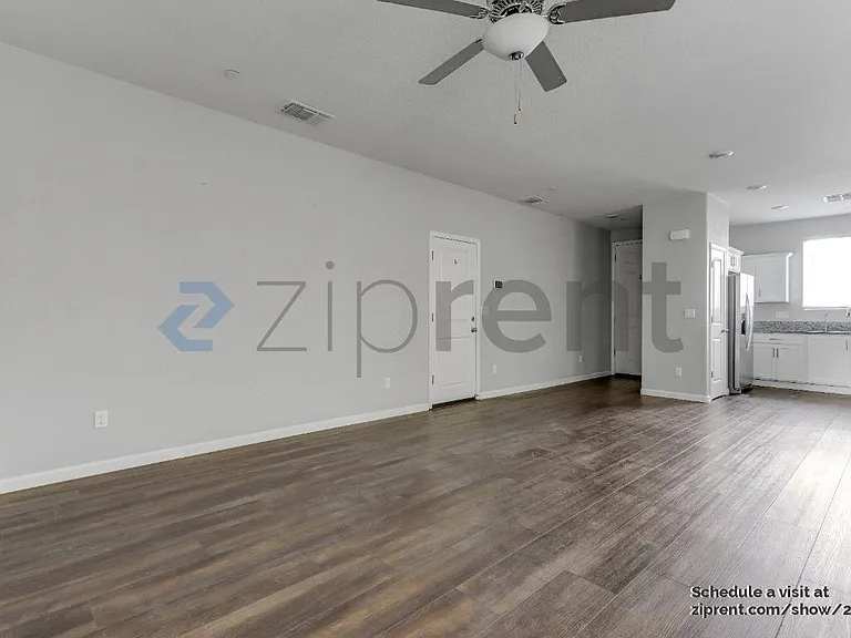 174 Sullivan Dr — Photo 3