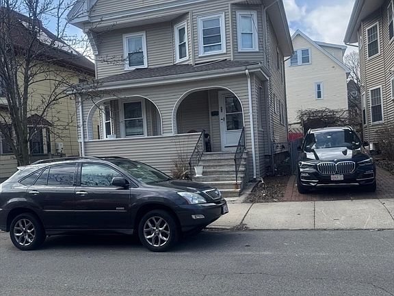 3rd image of 40 Baker Rd
