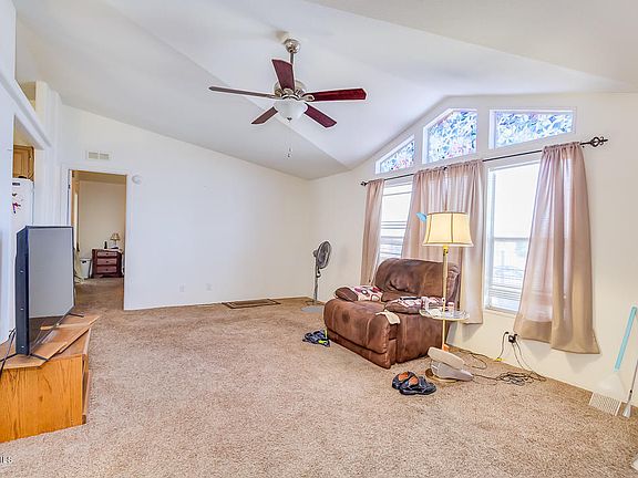 5th image of 349 W Taylor Ave