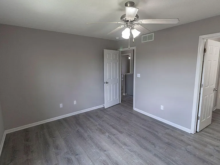 3927 Snowy Owl Dr — Photo 13