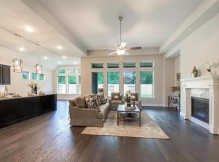 32031 Autumn Orchard Ln, Conroe, TX 77385