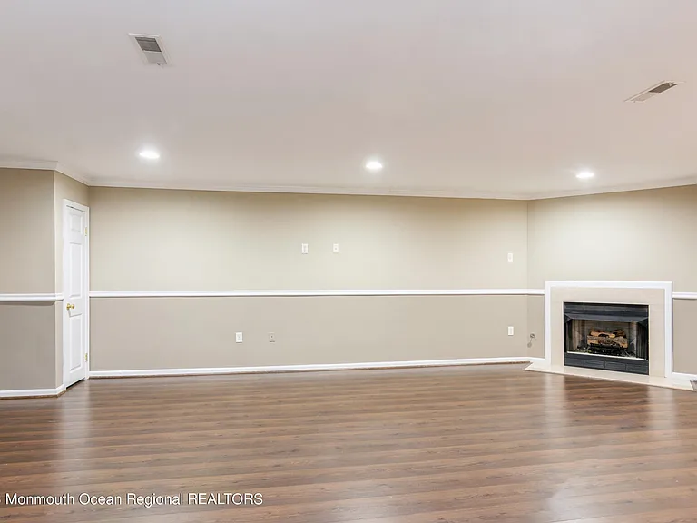 34 Chimney Ct #181 — Photo 27