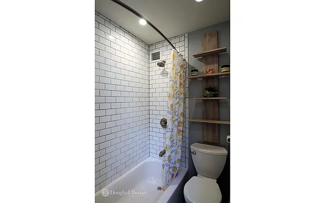 Rented by Douglas Elliman | media 6