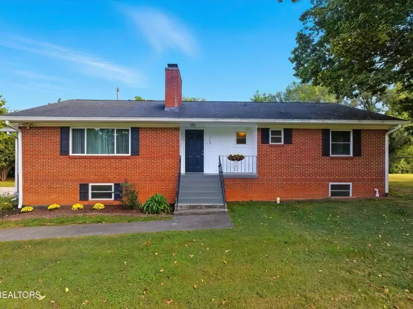 2140 Old Niles Ferry Rd, Maryville, TN 37803