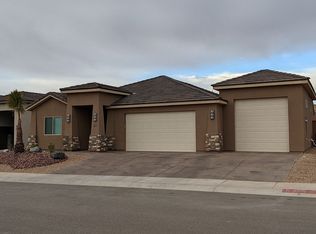 1671 Gypsum Cir, Mesquite, NV 89027