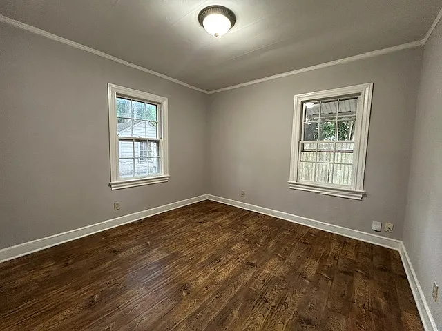 203 Short Brown St — Photo 17