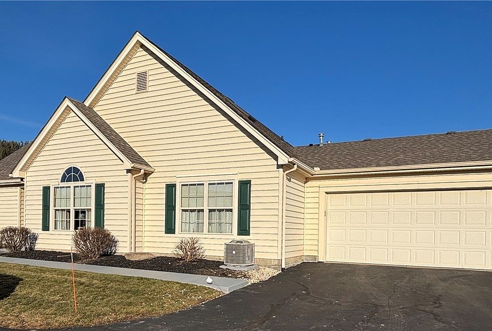 1st image of 147 Village Ct