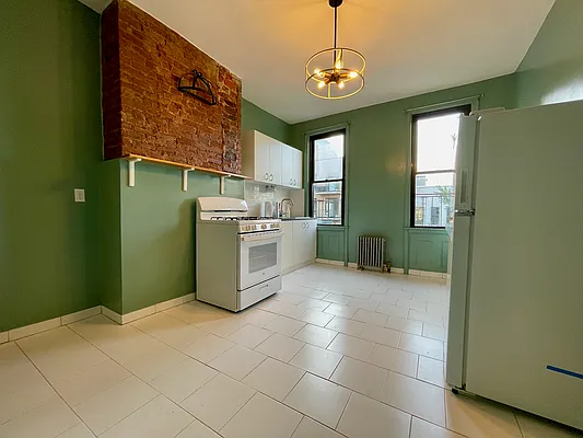 Rented by Corcoran | media 4