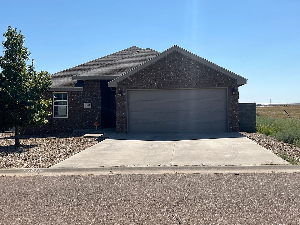 1st image of 1907 Dillon Wood Dr