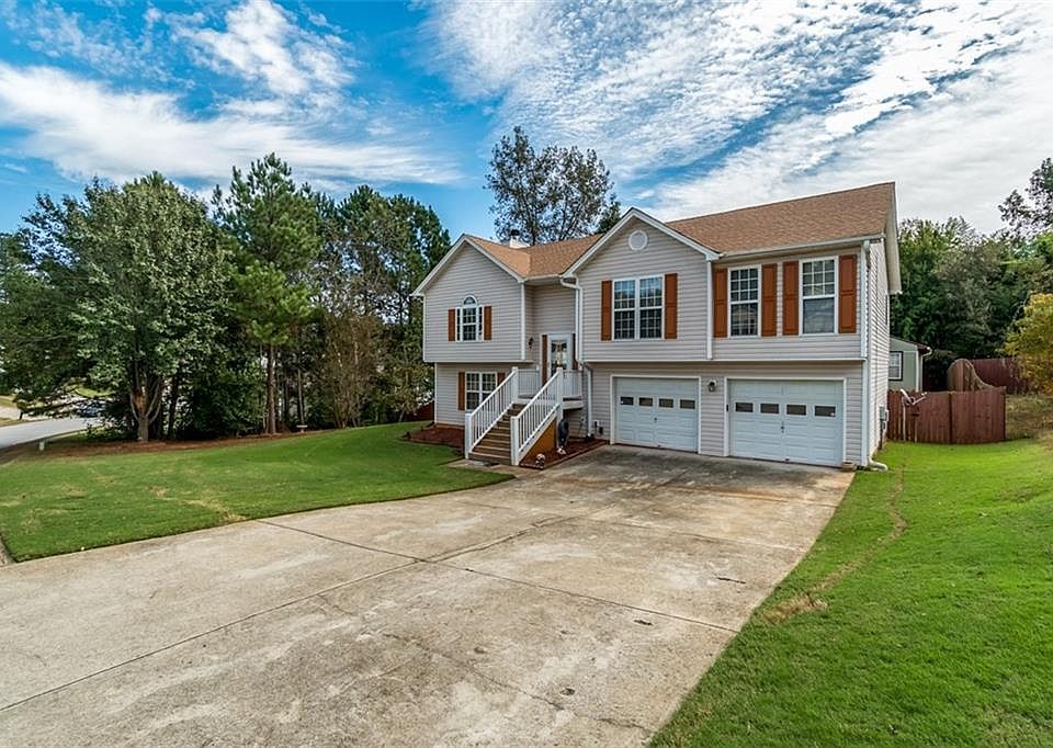 1st image of 1970 Foster Trace Ct