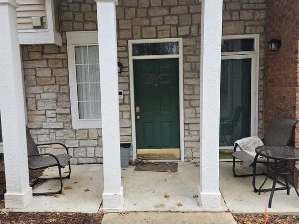 56567 Scotland Blvd, Shelby Township, MI 48316