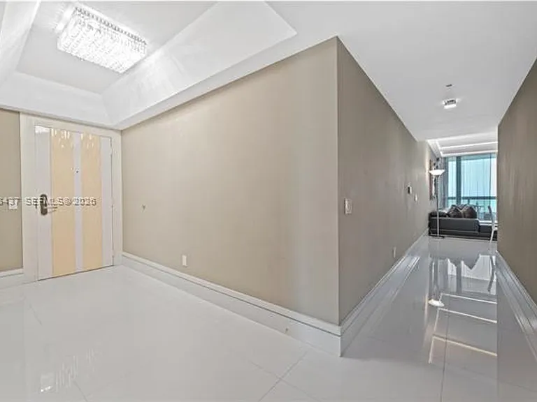 6899 Collins Avenue Cu #702 — Photo 15