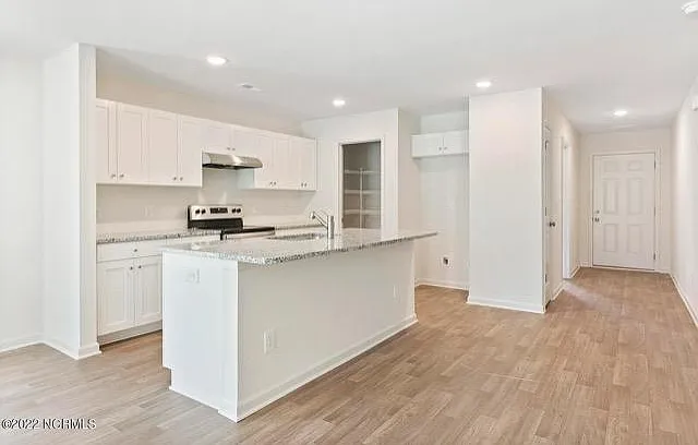 851 Pine Needle Rd — Photo 3