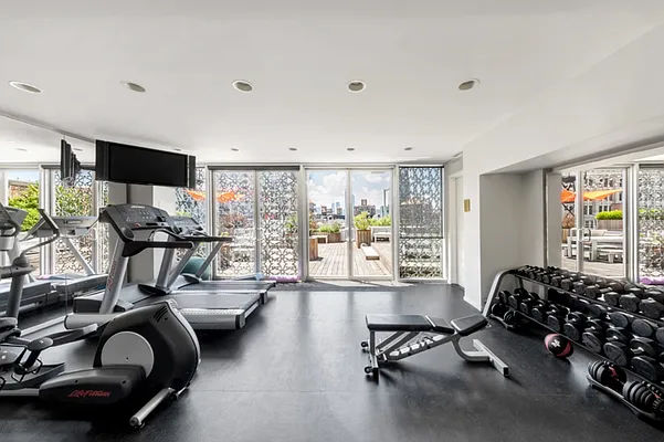 Rented by Corcoran | media 23