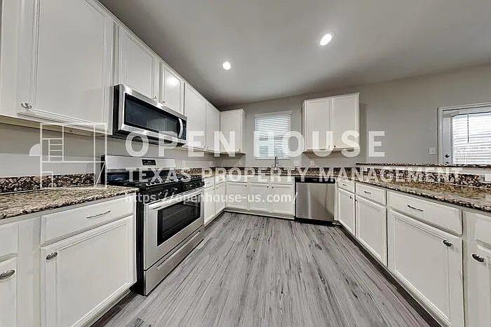 2519 Elm Crossing Trl — Photo 7