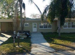 408 5th St S, Dundee, FL 33838