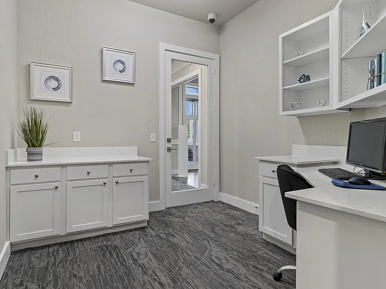 The Aidan Apartments — Photo 19