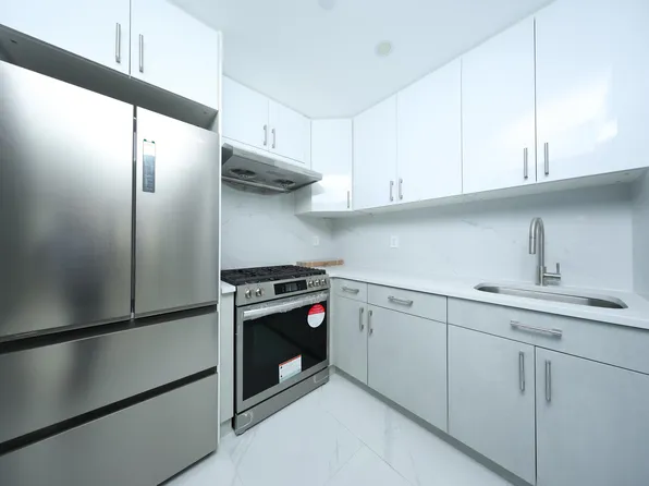 643 5th Avenue image 4 of 14