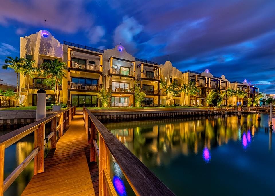 1st image of 164 Brightwater Dr #3