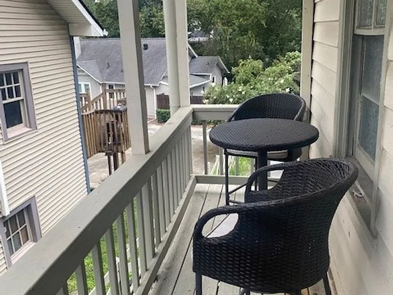 883 Monroe Dr NE — Photo 5