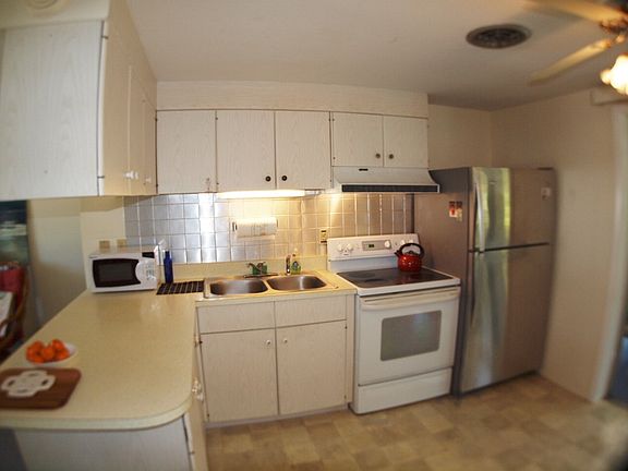 2nd image of 2771 Oyster Creek Dr