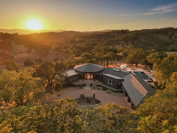 5905 Shiloh Ridge Rd, Santa Rosa, CA 95403