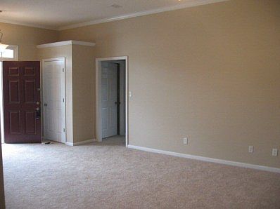 3rd image of 2480 Melrose Dr