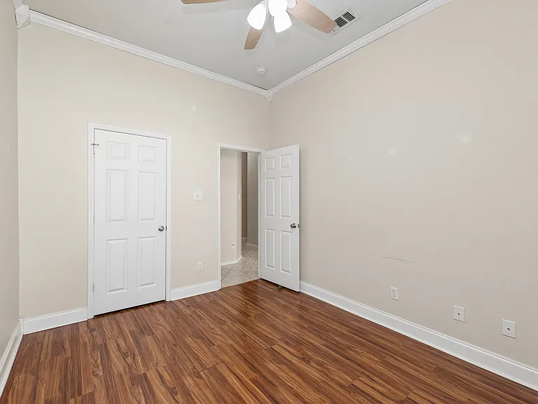 9733 Lovers Ln — Photo 19